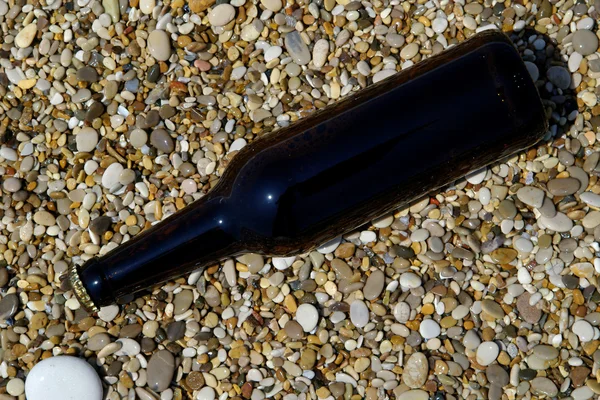 Kum su şişe — Stok fotoğraf