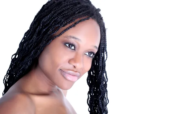 Jonge Afrikaanse-Amerikaanse vrouw — Stockfoto