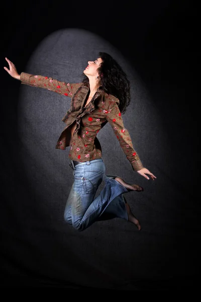 Bailarina en salto — Foto de Stock