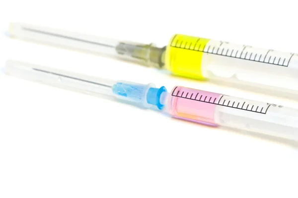 Two syringes. — Stock Photo, Image