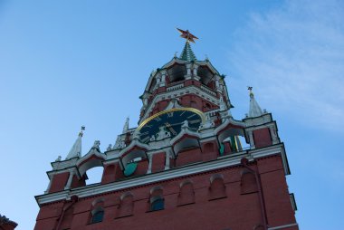 kremlin chiming saati