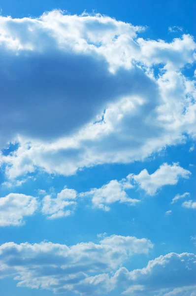 El cielo azul —  Fotos de Stock