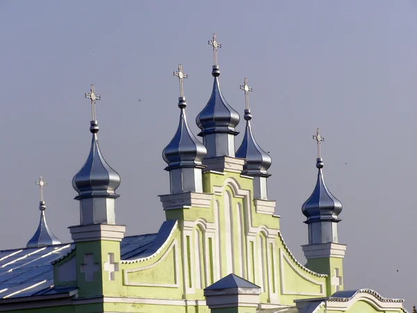 Kuppeln der Kirche — Stockfoto