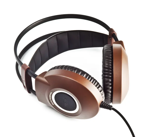 Fones de ouvido estéreo isolados em branco — Fotografia de Stock