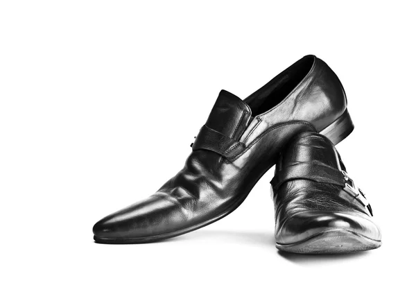 Чорне чоловіче взуття з пряжками — стокове фото