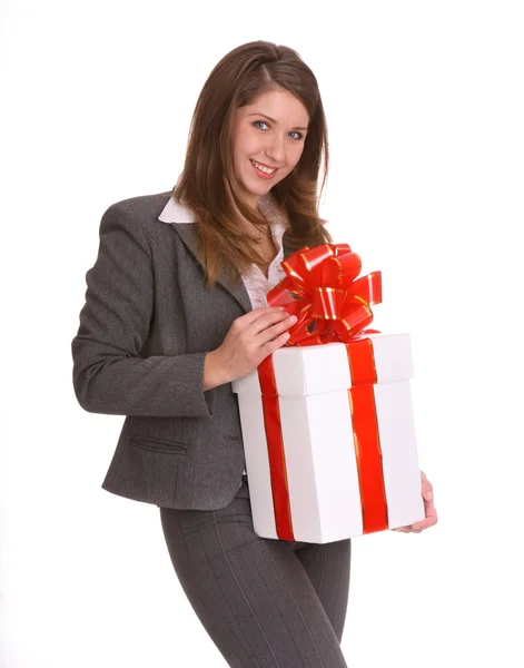 Glimlach zakenvrouw met doos van de gift. — Stockfoto