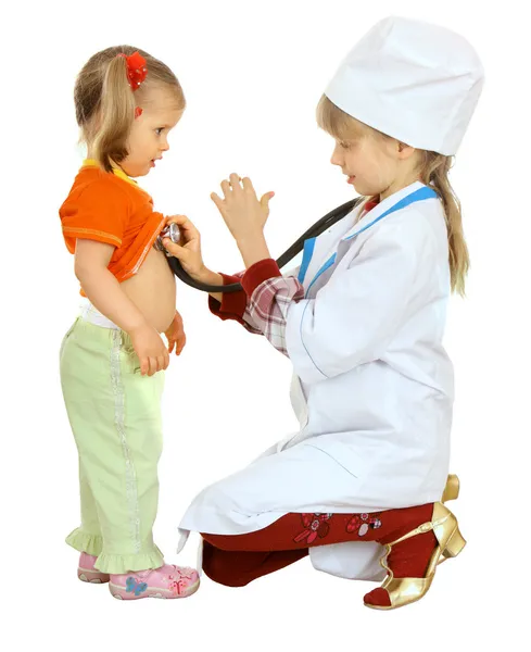 Kinder spielen Arzt und Krankenschwester. — Stockfoto