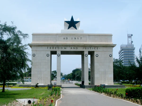 Arco Liberdade e Justiça em Accra em Gha — Fotografia de Stock