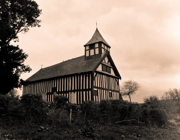 Chiesa di Melverley nel giorno burrascoso — Foto Stock