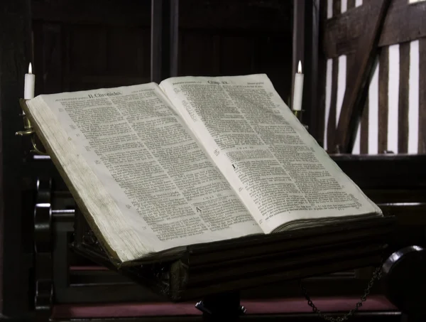 Ancient Church Bible – stockfoto