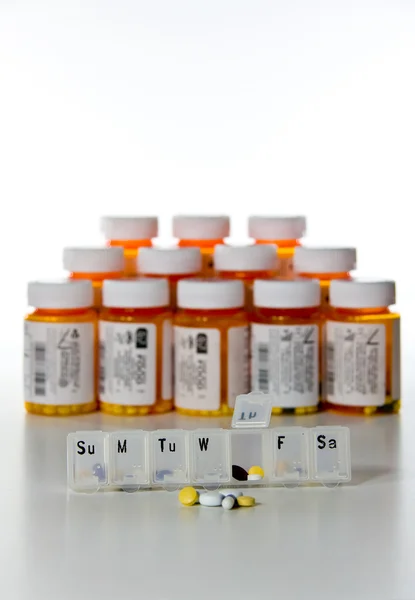 Conjunto vertical de frasco de medicamentos recetados — Foto de Stock