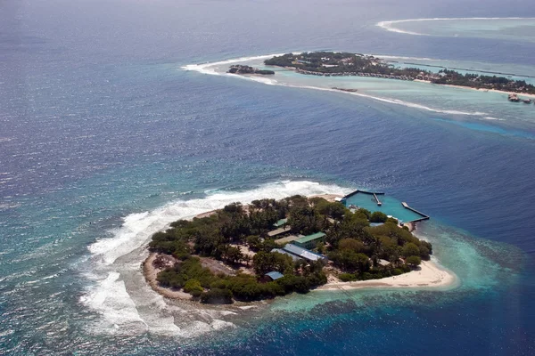 Ilha no oceano Índico — Fotografia de Stock