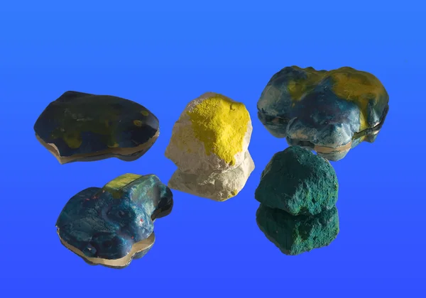 Πέντε χρώμα πέτρα στο καθρέφτη — Φωτογραφία Αρχείου