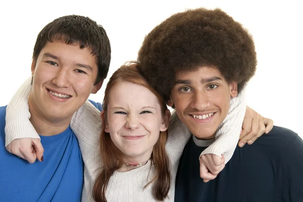 Etniska tonåring vänner — Stockfoto