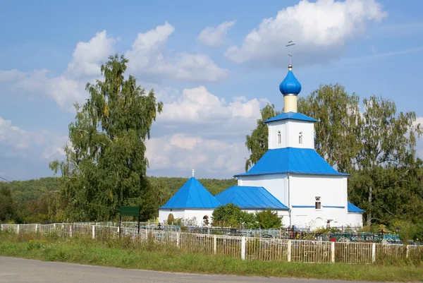 Ortodoks kırsal Tapınağı — Stok fotoğraf