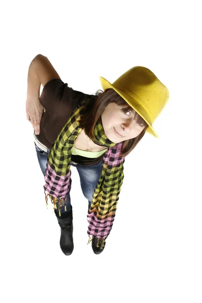 Giovane ragazza in cappello giallo — Foto Stock