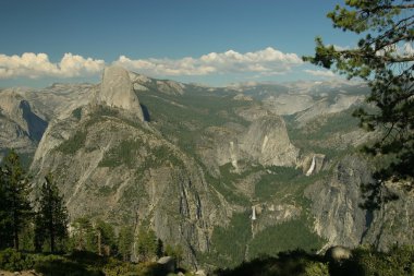 Yosemite Ulusal Parkı