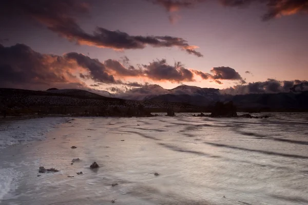 モノラル湖 — ストック写真