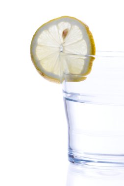 Bir bardak limonata.
