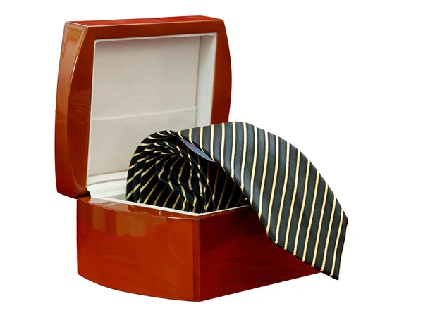 Cravate dans une boîte isolée (avec pat de coupure — Photo