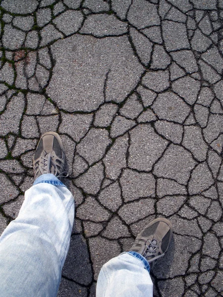 Popraskané asfaltové vize — Stock fotografie