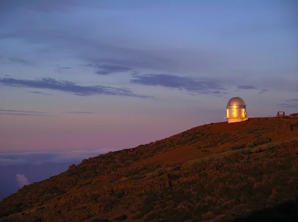 Оптичний телескоп — стокове фото