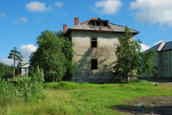 A velha casa — Fotografia de Stock