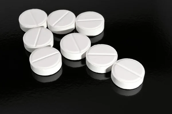 Arrow of pills — Stock Photo, Image