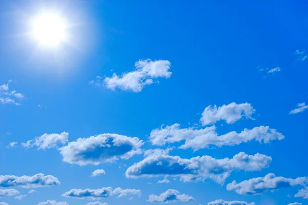 Sun and clouds — Stock Photo, Image