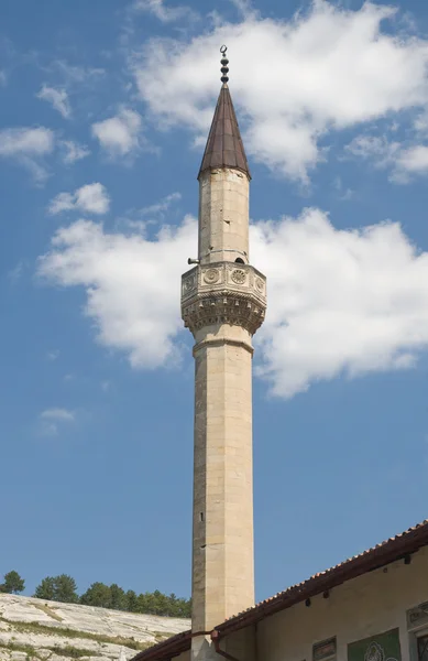 Minaret i Bachtjisaraj palace — Stockfoto