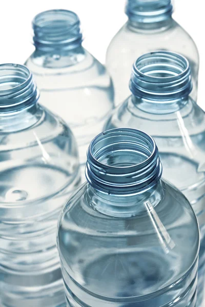 Blu пластиковые бутылки — стоковое фото