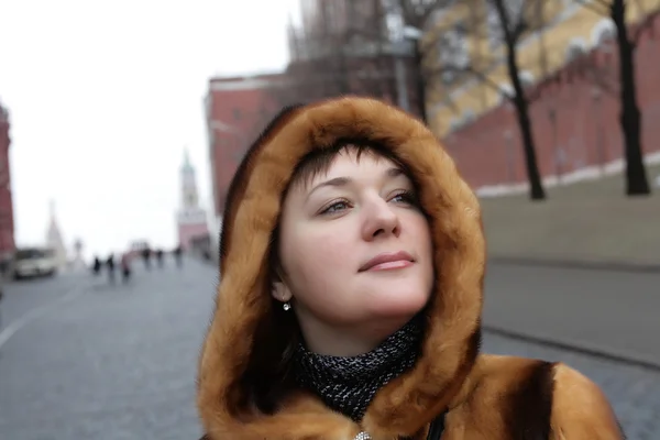 Pretty woman in Kremlin — Stock Photo, Image