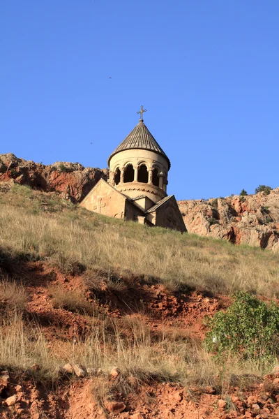 Iglesia en la colina — Foto de Stock