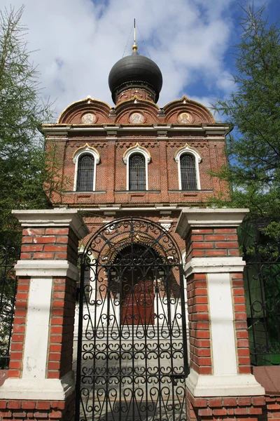 Ворота в церкві — стокове фото