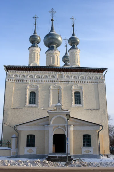 Iglesia blanca en Suzdal — Foto de Stock