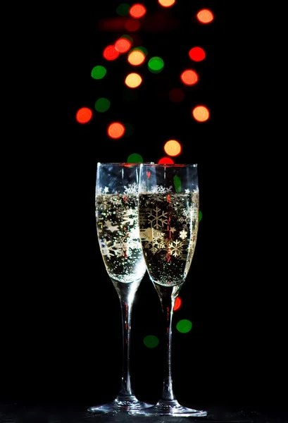 Champagneglas med gnistrande ligh — Stockfoto