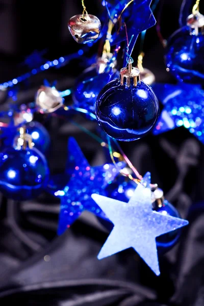 Blå julgranskulor — Stockfoto