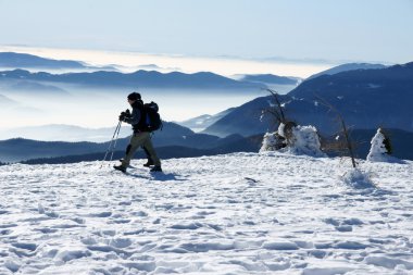 Alpler'de trekking kış