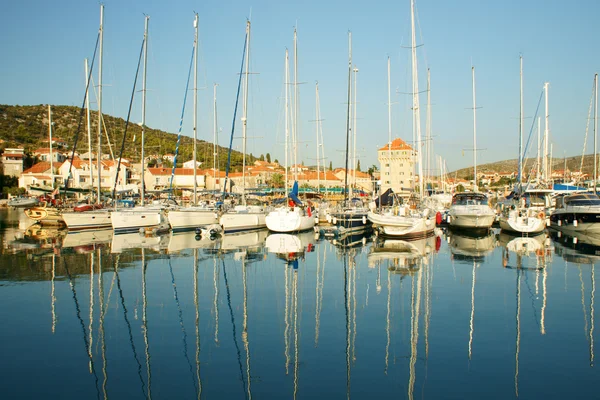 Hamnen i Hvar, Kroatien — Stockfoto