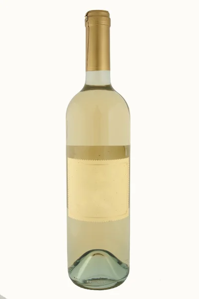 Botella de vino blanco sobre fondo blanco reflectante aislado — Foto de Stock