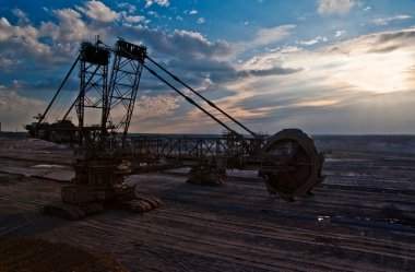 Giant bucket wheel excavator clipart