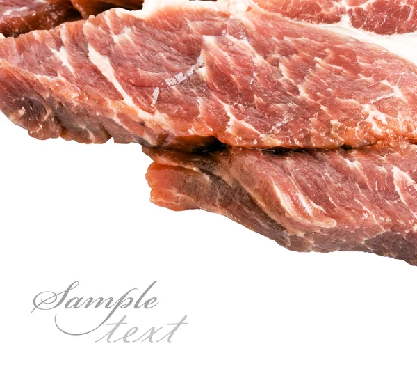 一块新鲜的肉，在白色背景上 — 图库照片