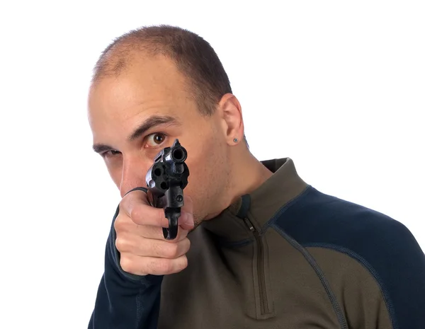 Un hombre serio con un arma — Foto de Stock