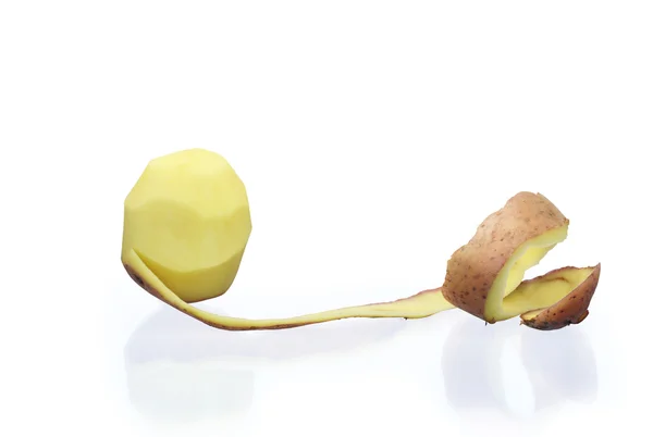 Soyulmuş patates — Stok fotoğraf