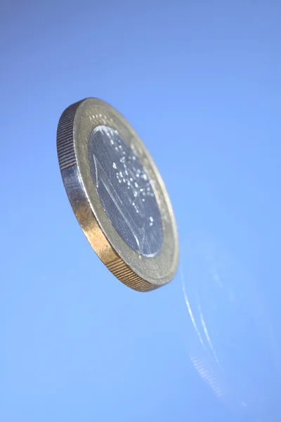 Flyng Coin — стокове фото