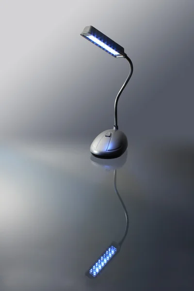 Lámpara de mesa moderna — Foto de Stock