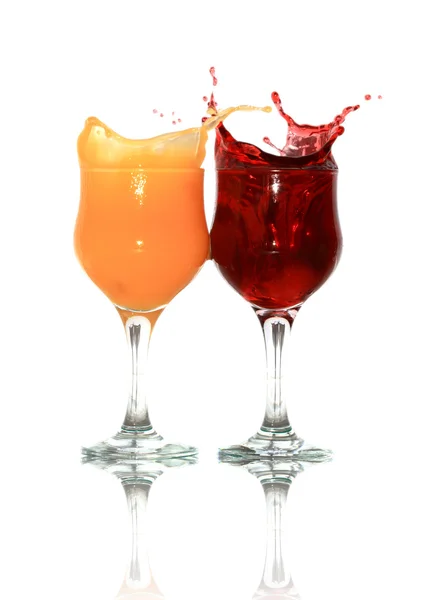 Апельсиновый и вишневый сок — стоковое фото