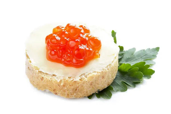 Sandwich abierto de caviar rojo — Foto de Stock