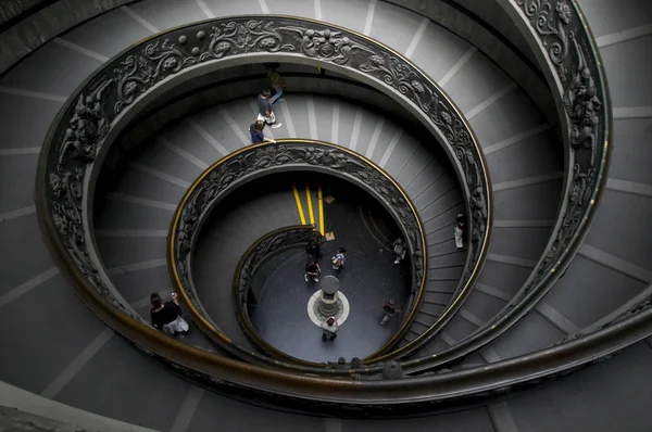 Escadas em espiral no Vaticano — Fotografia de Stock