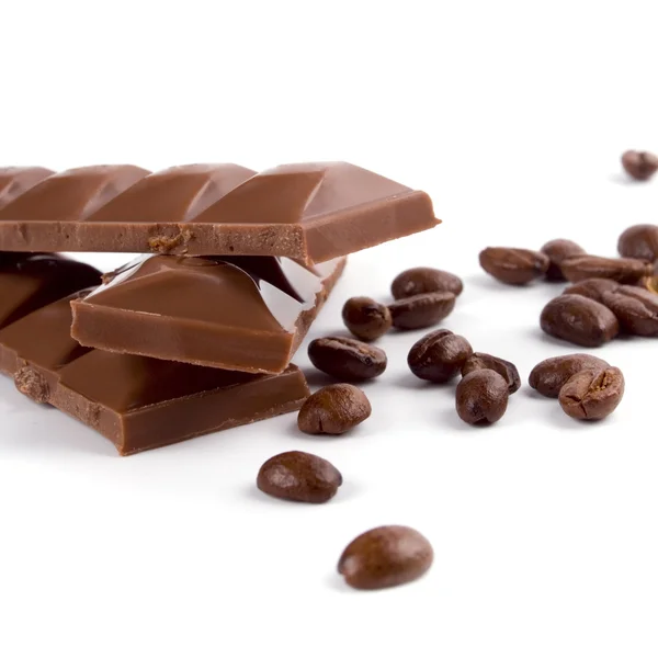 Chocolate y granos de café — Foto de Stock